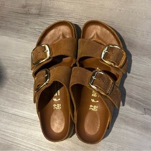 Birkenstock Arizona big buckle sandals